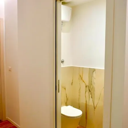 Brand New Entire In Trastevere Appartamento *