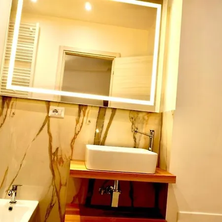 Brand New Entire In Trastevere Appartamento *