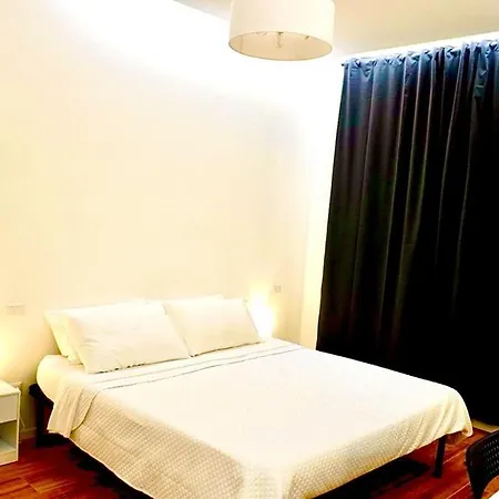 Brand New Entire In Trastevere