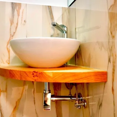 Appartamento Brand New Entire In Trastevere *