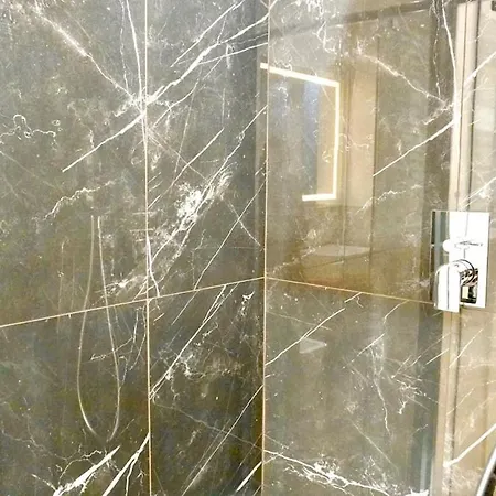 Brand New Entire In Trastevere Appartamento *