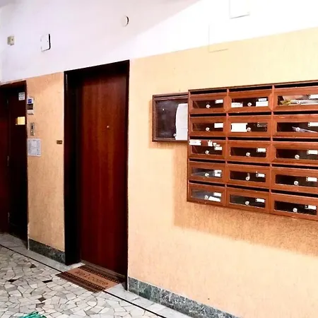 Brand New Entire In Trastevere