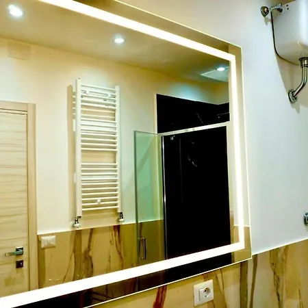 Appartamento Brand New Entire In Trastevere Roma