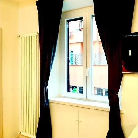 Apartment Brand New Entire In Trastevere Rome