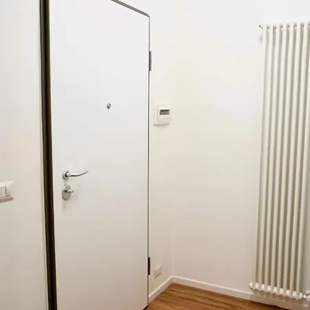 Brand New Entire In Trastevere Apartment
