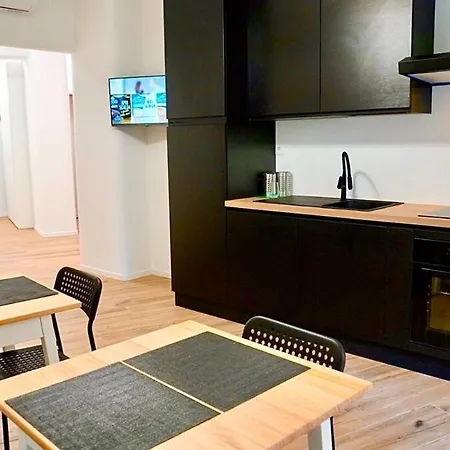 Brand New Entire In Trastevere *